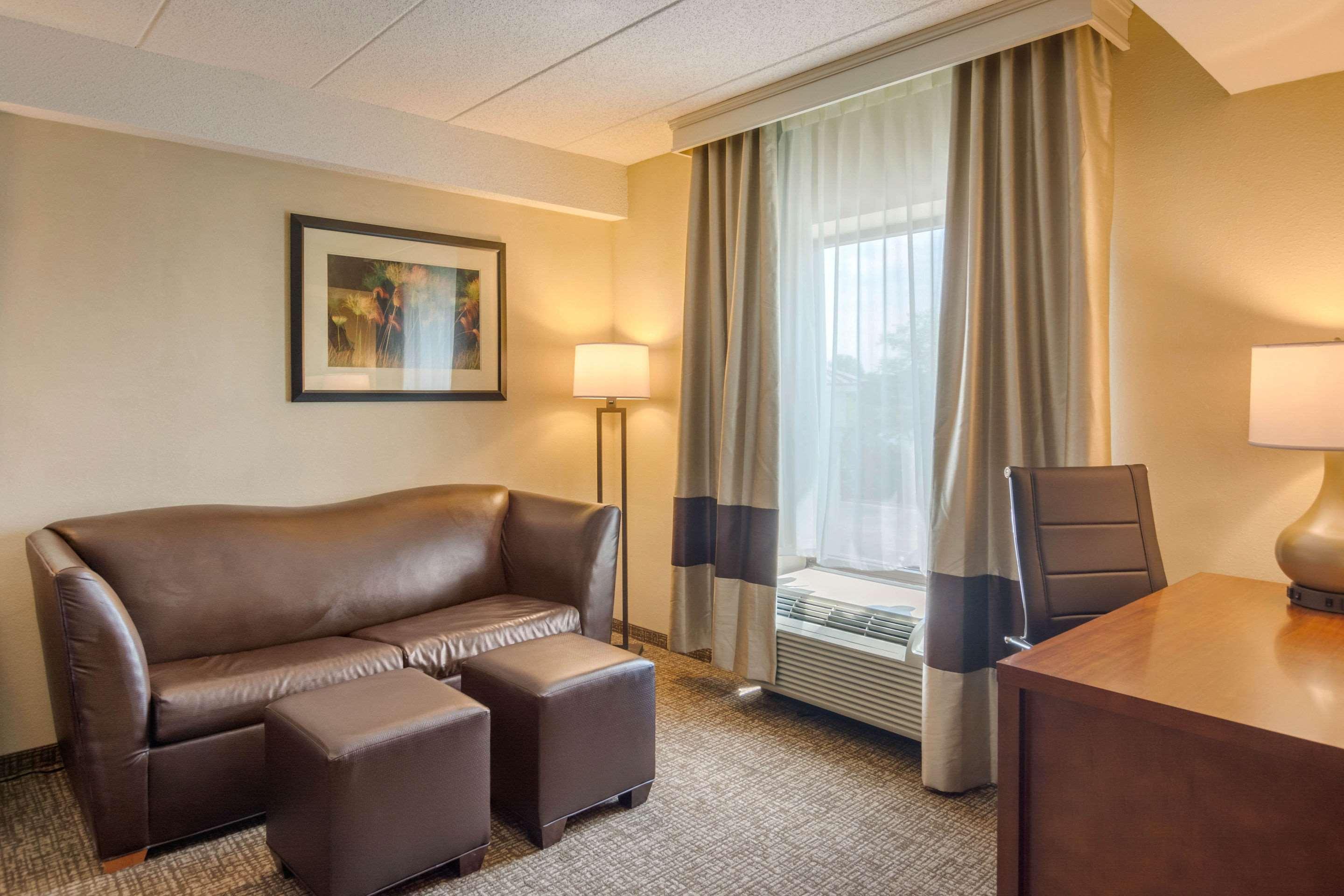 Comfort Suites Southpark Colonial Heights Extérieur photo
